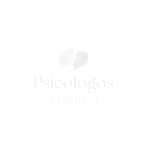 logo transparente trauma 2